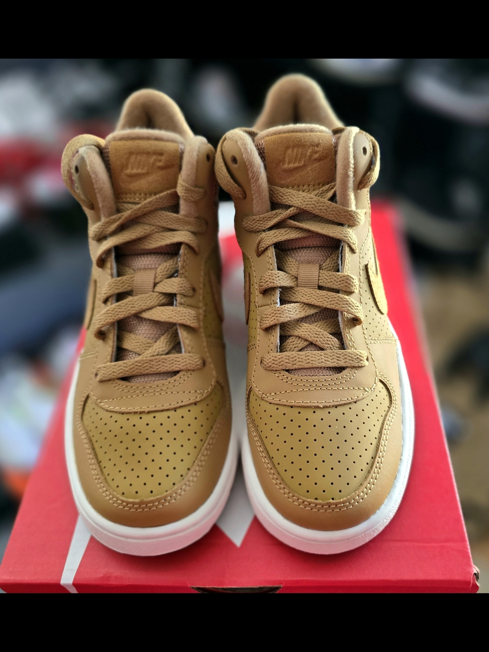 (Grade School Sizes) - Nike Court Borough Mid Wheat (Brand New) - Picture 4 of 16